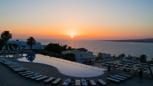 main-Photo-from-apps