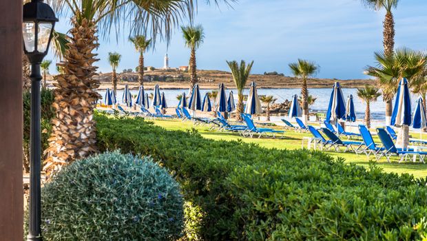 Hotel Kefalos Beach, Strand mit Liegen